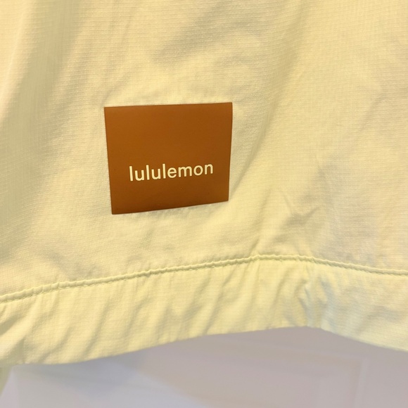Lululemon lightweight windbreaker - Picture 3 of 5